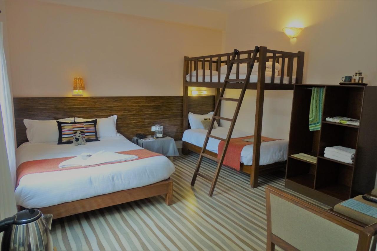 Hotel Karuna Pokhara Zewnętrze zdjęcie