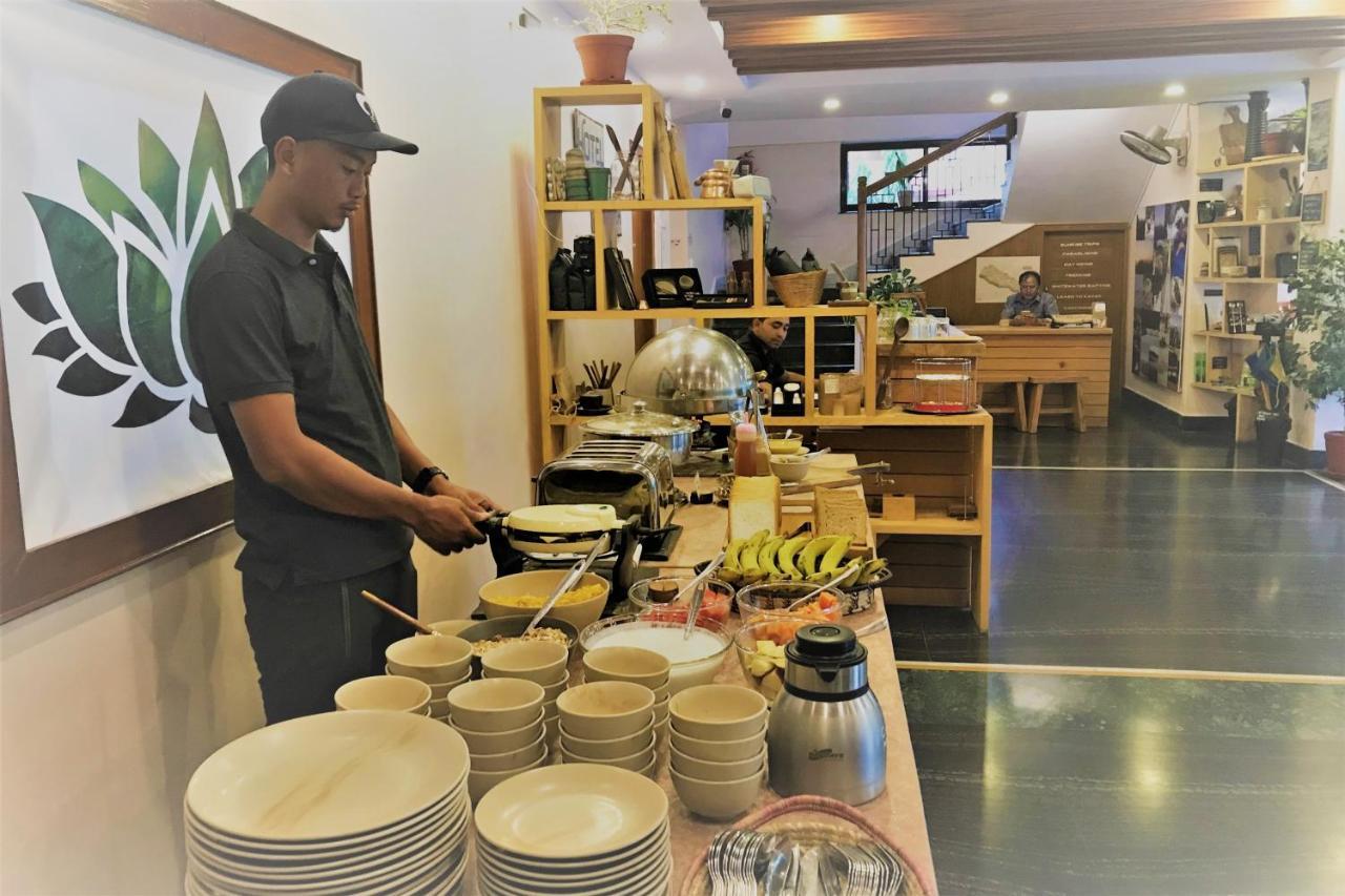 Hotel Karuna Pokhara Zewnętrze zdjęcie
