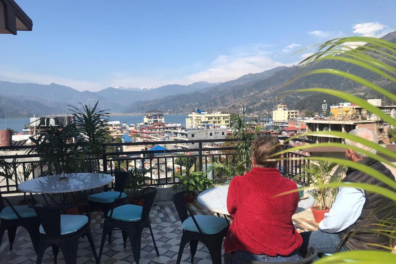 Hotel Karuna Pokhara Zewnętrze zdjęcie